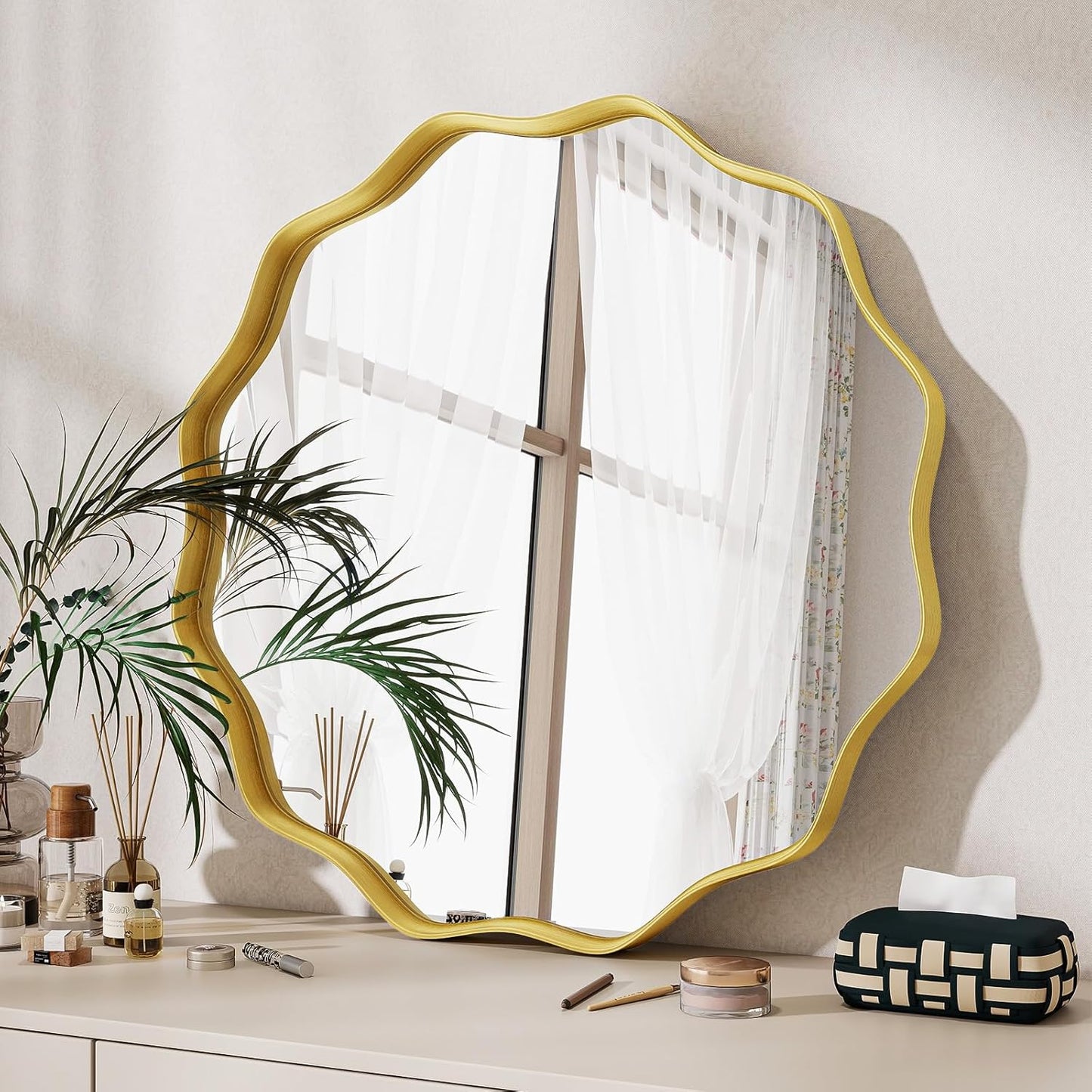 Round Wavy Mirror, 30 Inch Metal Frame Circle Mirror, Round Wall Mounted for Entryway, Bathroom, Vanity, Living Room, Black