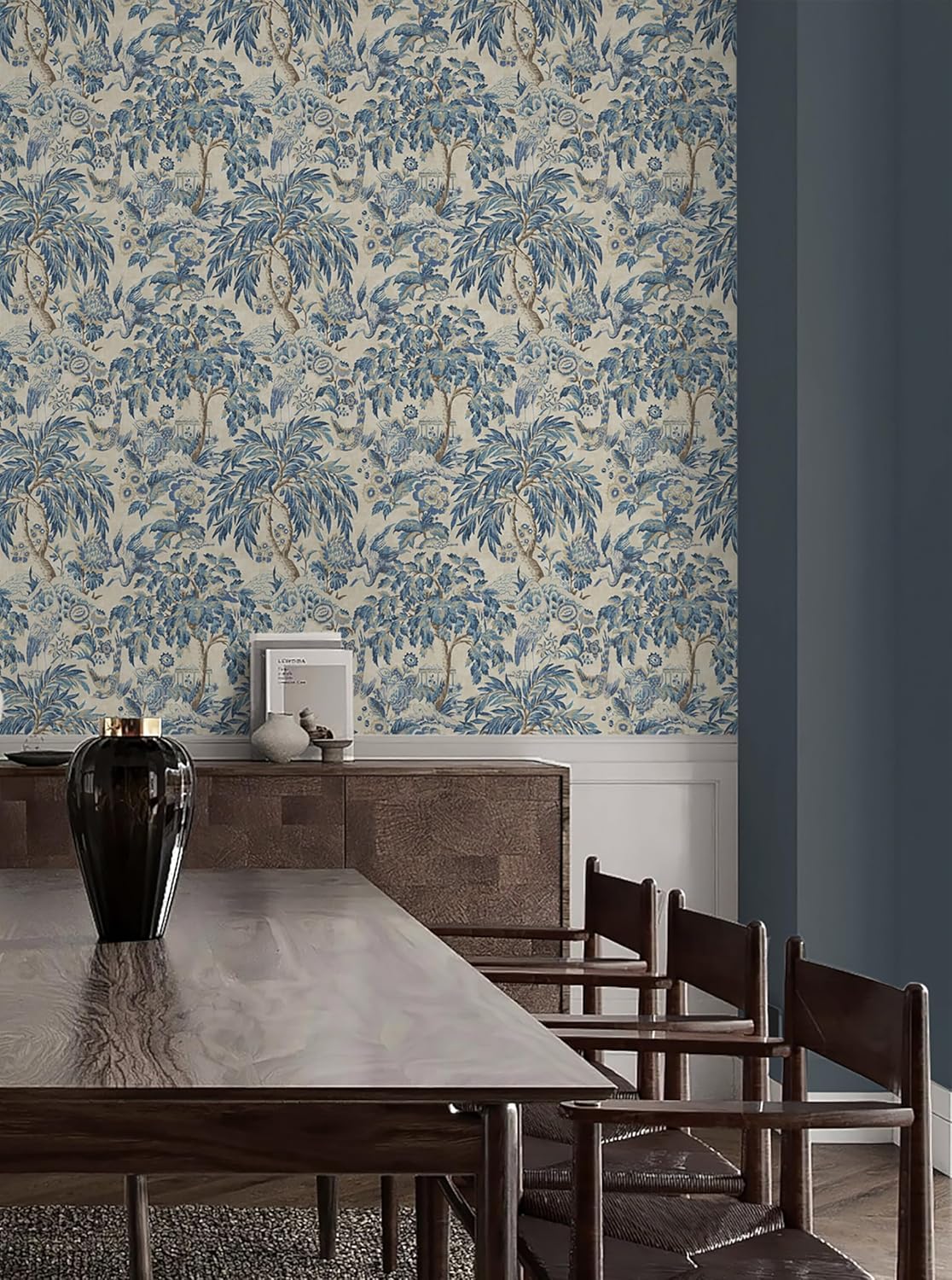 Surface Style - Peel and Stick Wallpaper, Botancial Wallpaper for Bedroom, Powder Room, Kitchen, Self Adhesive, Vinyl, 30.75 Sq Ft Coverage (Forest & The Trees Collection, Delft)